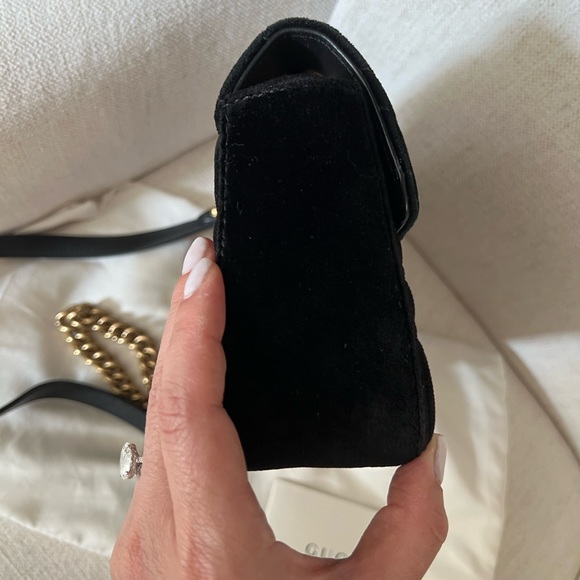 Gucci Marmont Black Velvet Matelasse GG Mini Crossbody Bag - Picture 5 of 14